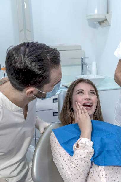 Best Broken Tooth Emergency  in Albany, MO